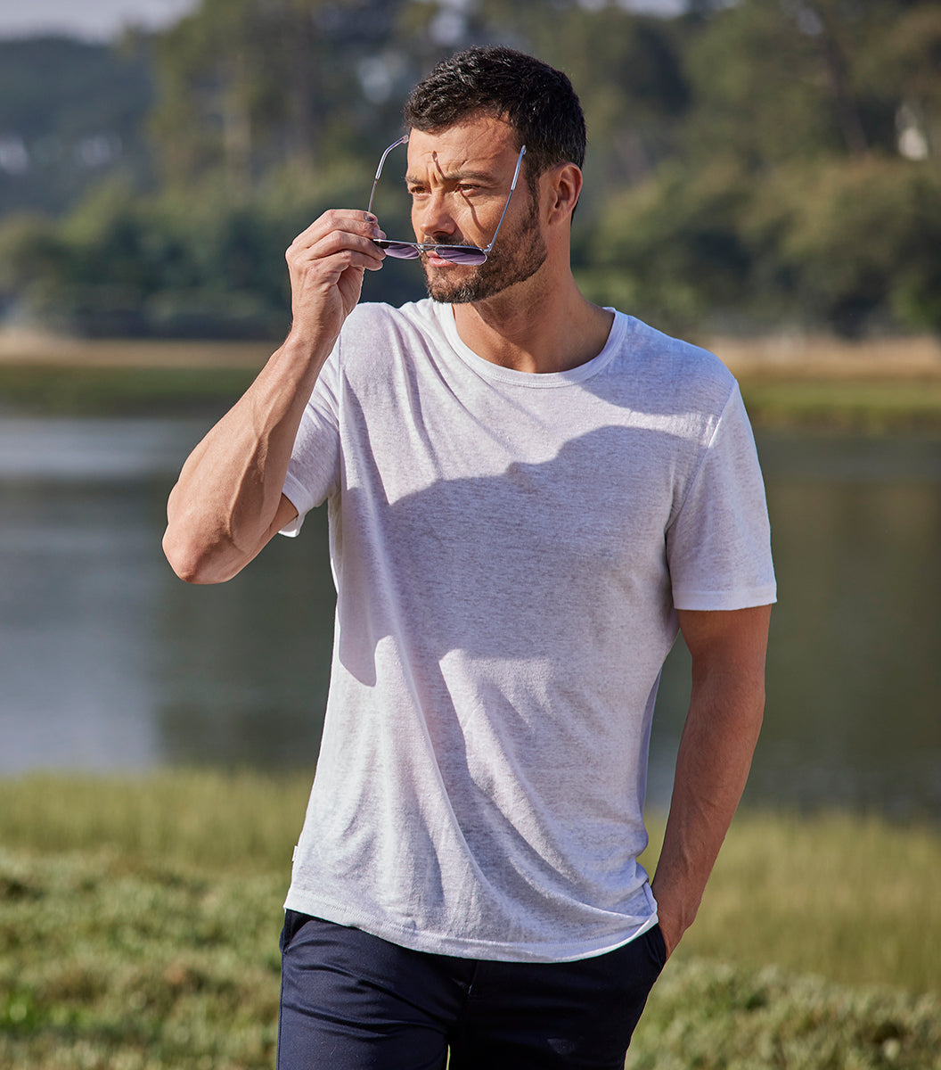 T-shirt Homme en Lin Blanc - L'Intemporel - Image 2